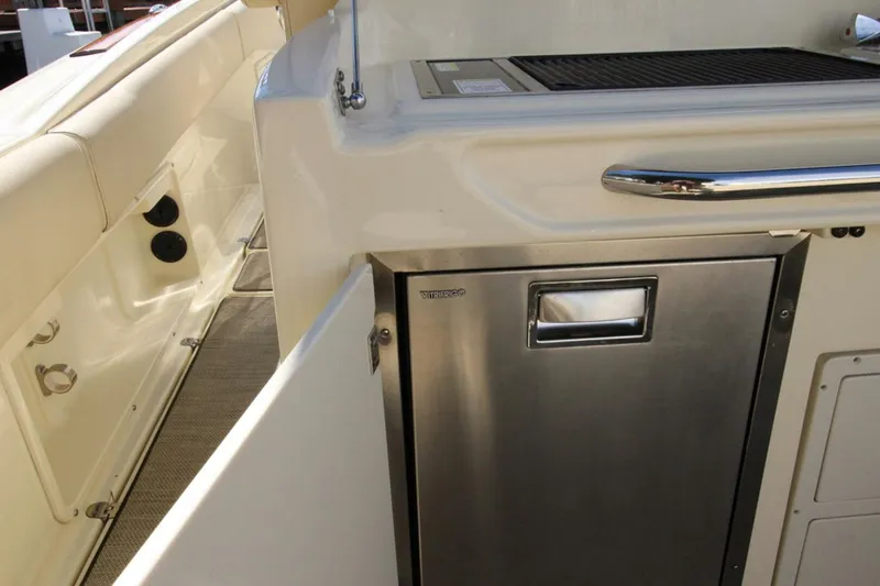 Slide: The Image of Chris-Craft Catalina 34 2020 - 5719368