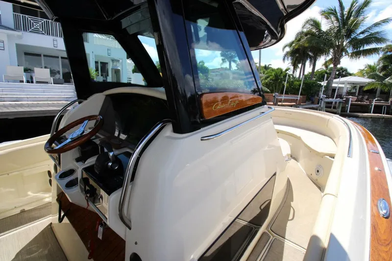 Slide: The Image of Chris-Craft Catalina 34 2020 - 5719371