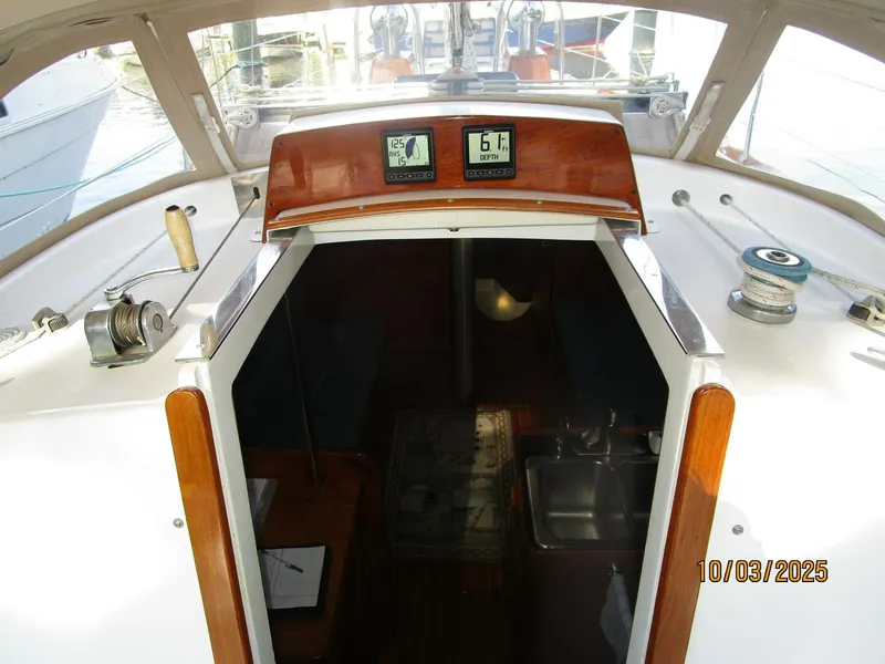 Slide: The Image of 35' Bristol cockpit forward2 - 5720700