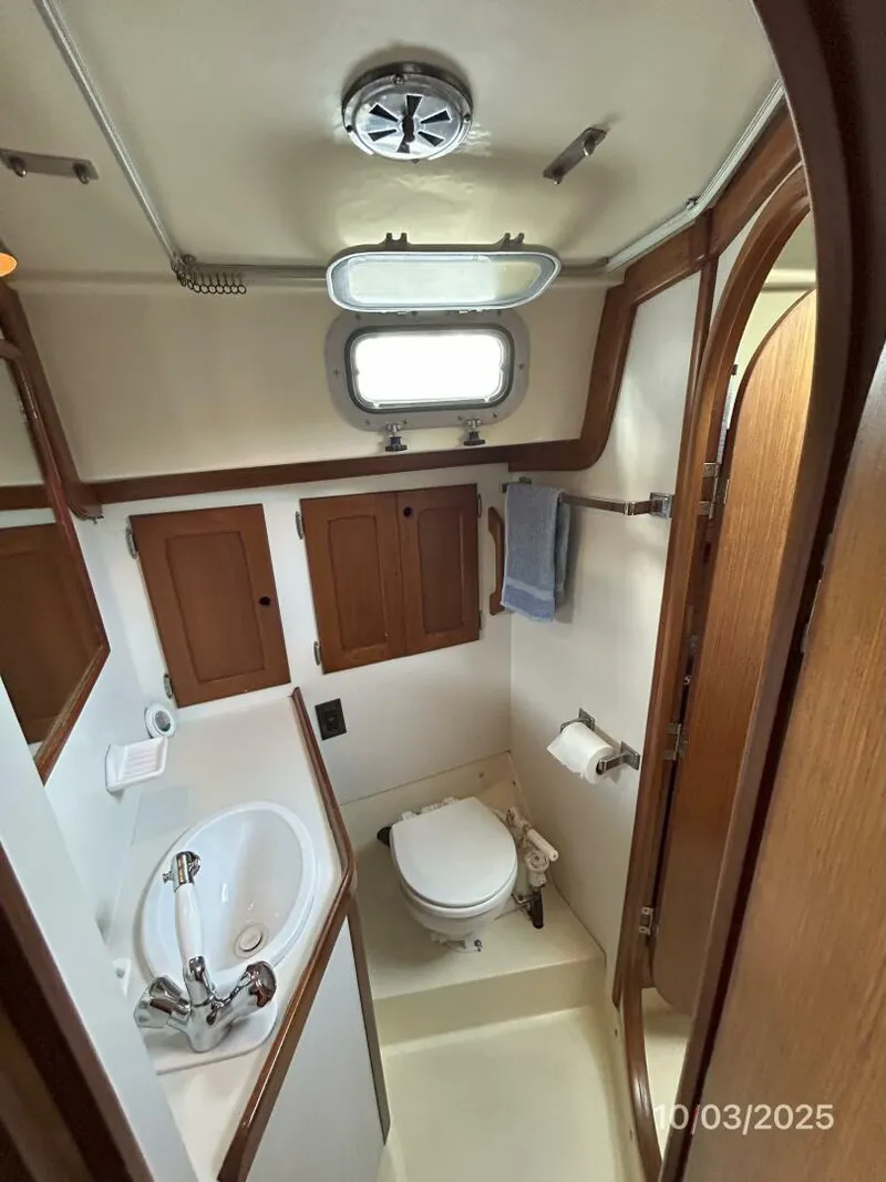 Slide: The Image of 35' Bristol head2 - 5720724