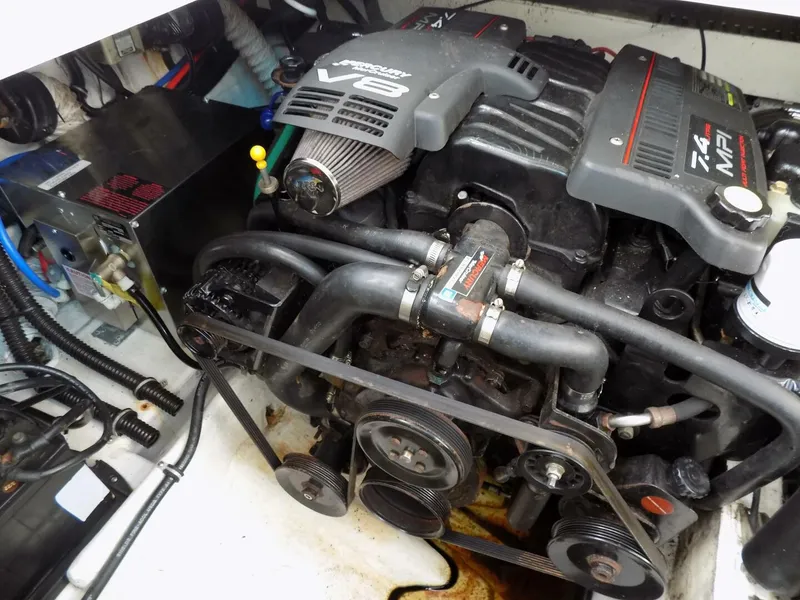 Slide: The Image of Starboard engine - 5722120