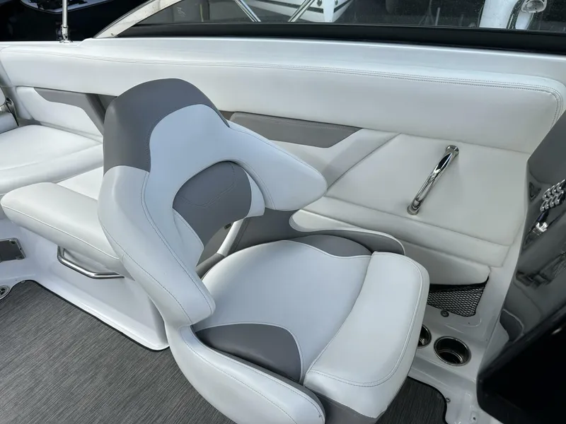 Slide: The Image of Four Winns HD 240 OB 2020 - 5792476