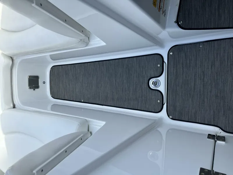 Slide: The Image of Four Winns HD 240 OB 2020 - 5792487