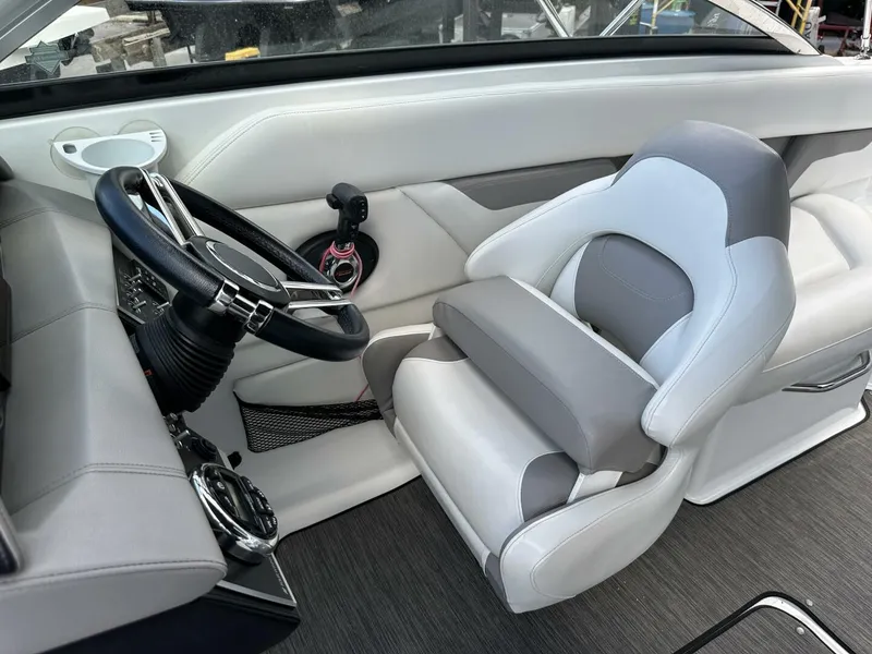 Slide: The Image of Four Winns HD 240 OB 2020 - 5792492