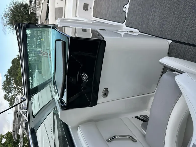 Slide: The Image of Four Winns HD 240 OB 2020 - 5792499