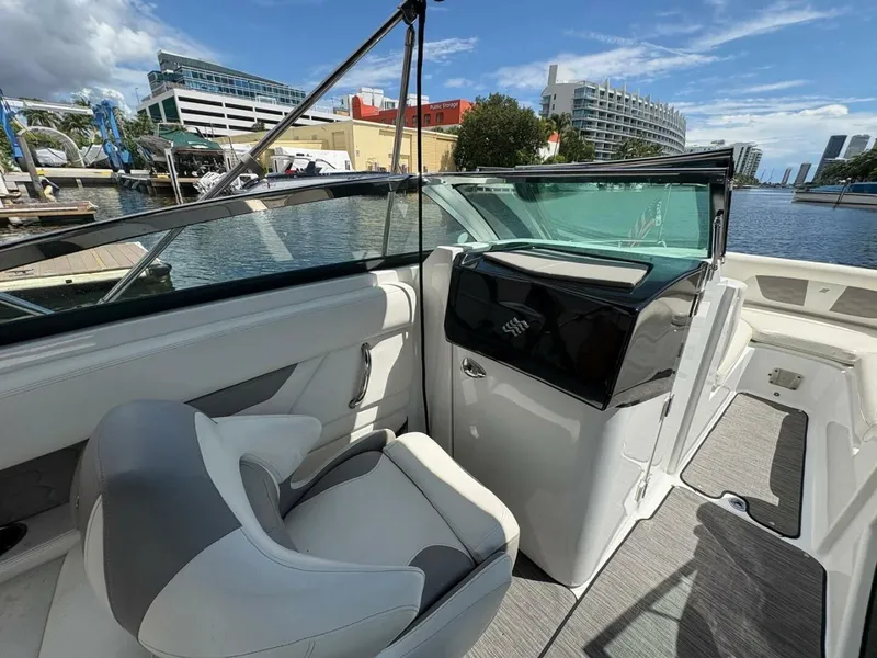 Slide: The Image of Four Winns HD 240 OB 2020 - 5721327