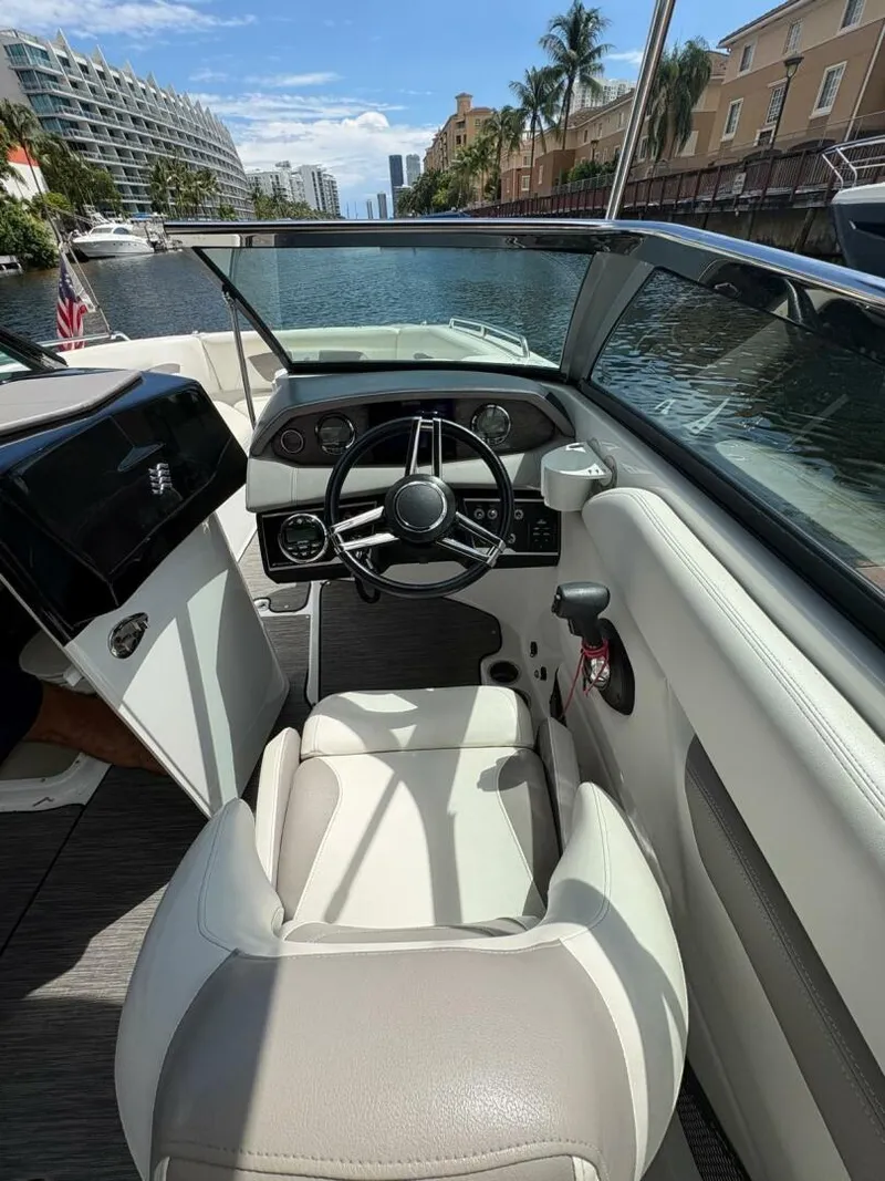 Slide: The Image of Four Winns HD 240 OB 2020 - 5721328