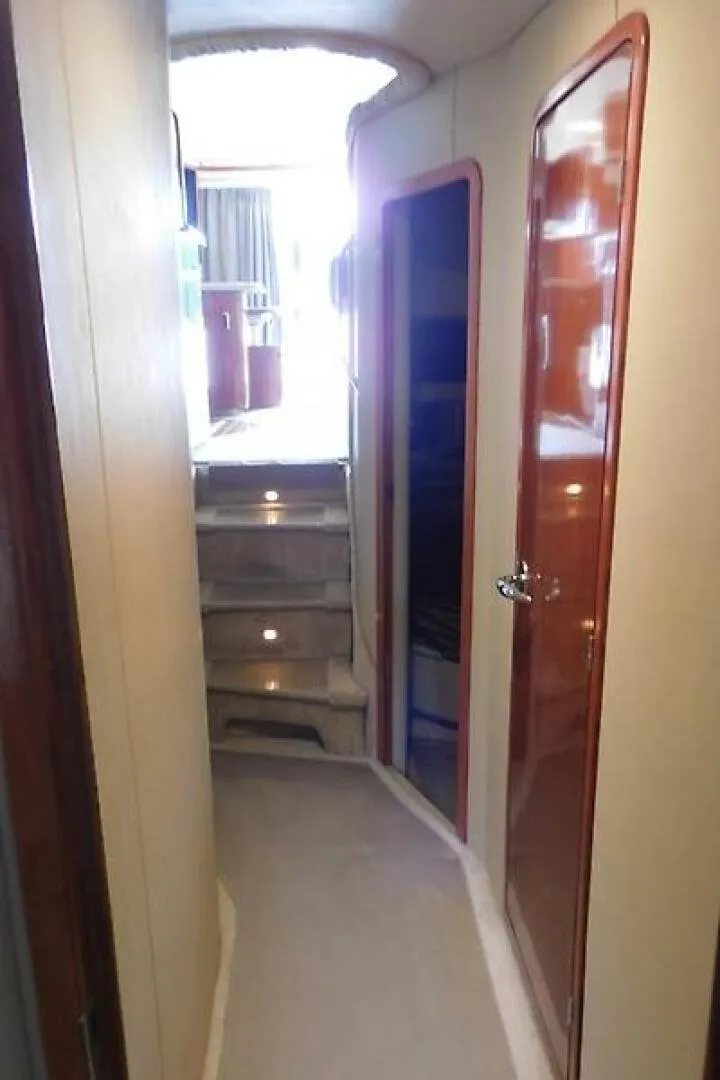 Slide: The Image of 0005417158 - 5721500