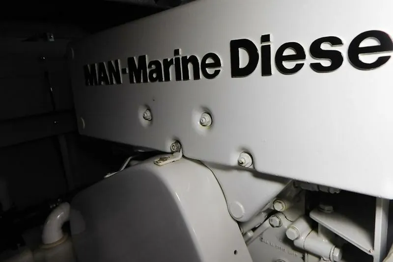 Slide: The Image of 0005417147 - 5721518