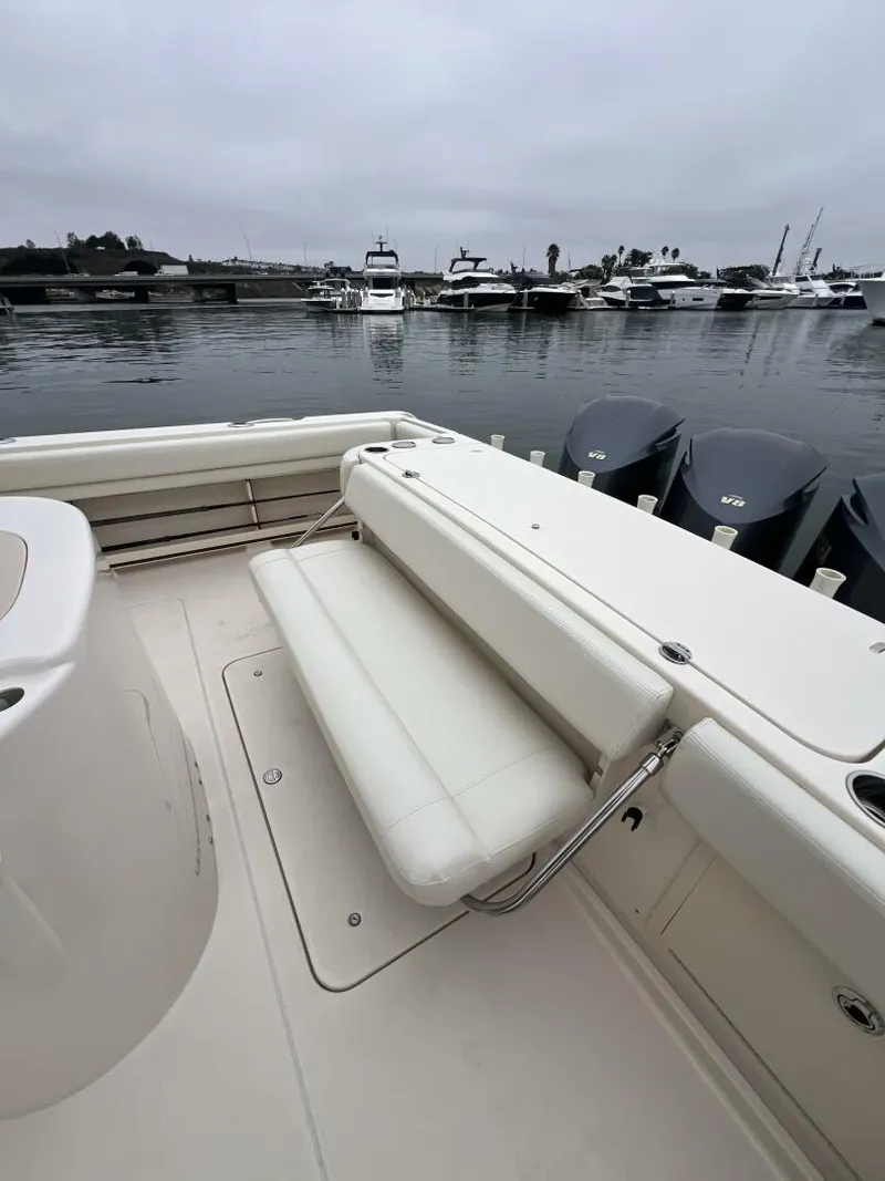 Slide: The Image of 2018 Grady-White 370 Express - BE CHUMMING - 5722396