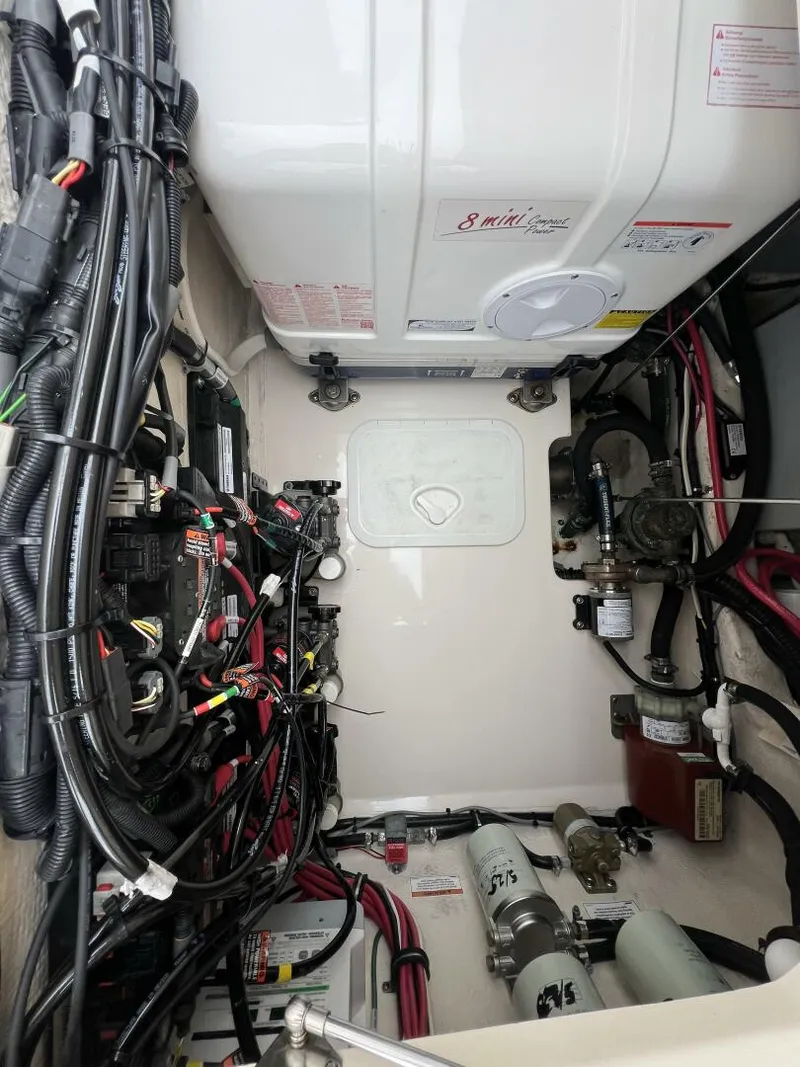 Slide: The Image of 2018 Grady-White 370 Express - BE CHUMMING - 5722410