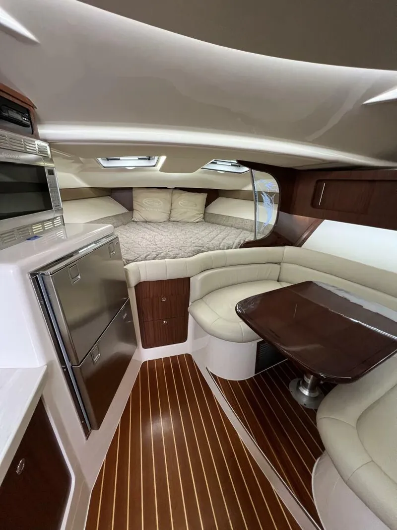 Slide: The Image of 2018 Grady-White 370 Express - BE CHUMMING - 5722382