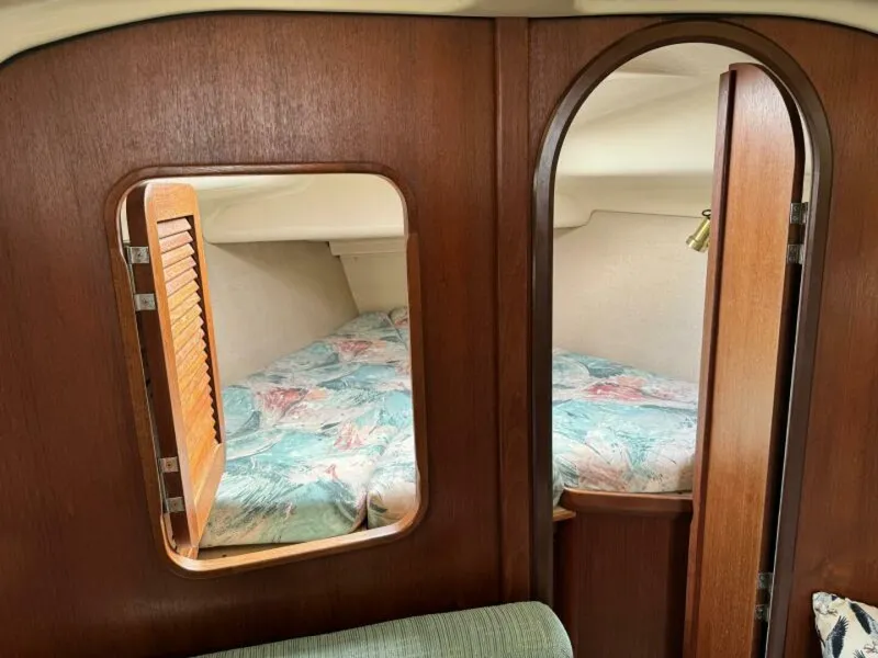 Slide: The Image of Hunter 336 1995 - 5721938