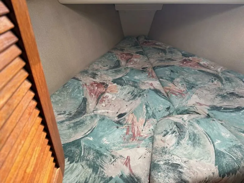 Slide: The Image of Hunter 336 1995 - 5721939