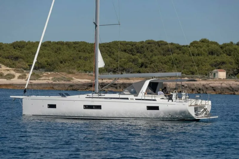 Slide: The Image of Oceanis Yacht 54 At Mooring - 5722200
