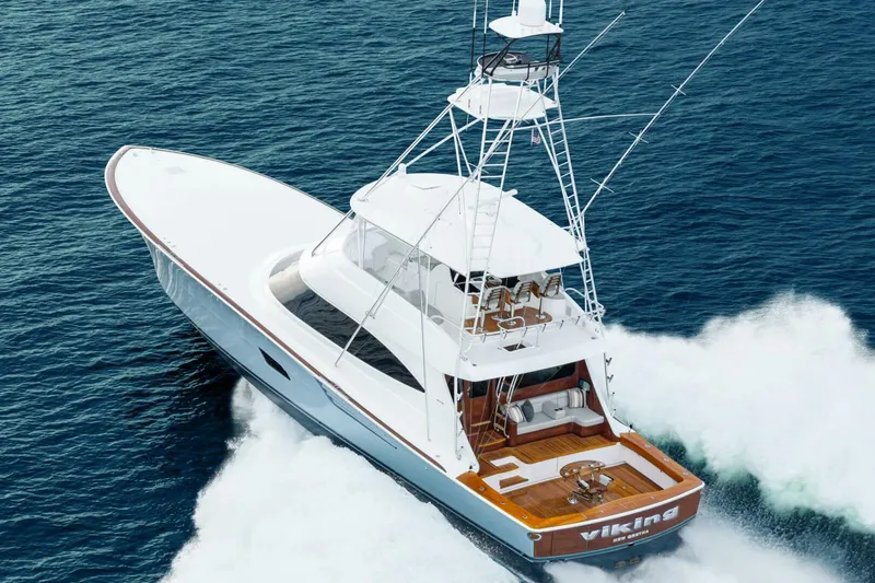 Slide: The Image of Viking 82 Convertible 2027 - 5722326