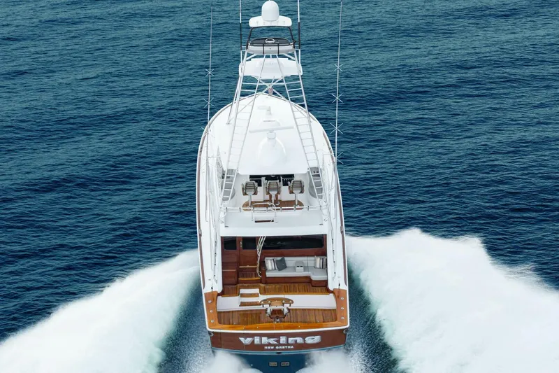 Slide: The Image of Viking 82 Convertible 2027 - 5722327