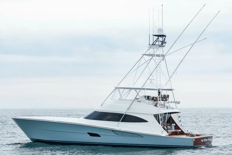Slide: The Image of Viking 82 Convertible 2027 - 5722323