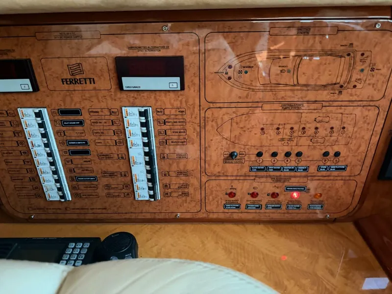 Slide: The Image of 2000 Ferretti 72 Motoryacht  - 5981464