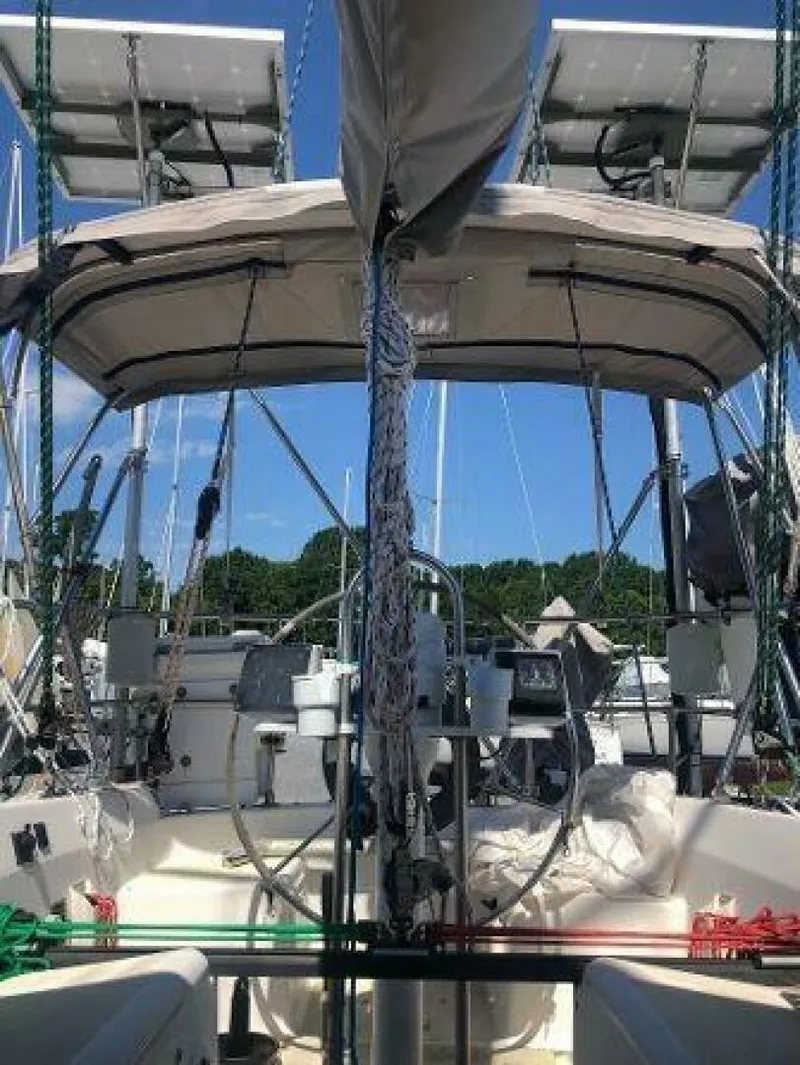 Slide: The Image of Tartan 33 1982 - 5727402