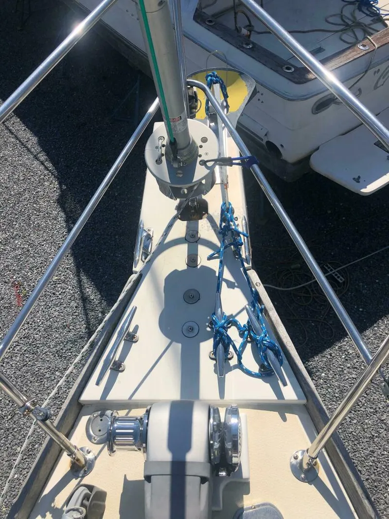 Slide: The Image of Tartan 33 1982 - 5727410