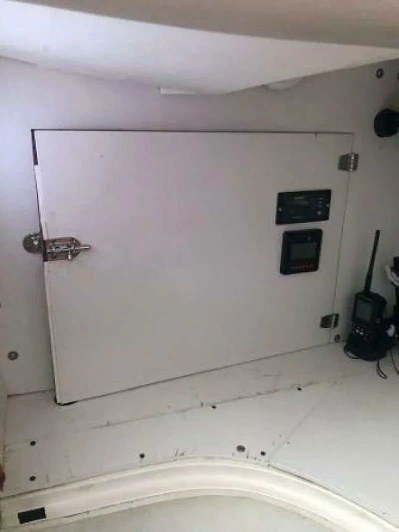 Slide: The Image of Tartan 33 1982 - 5727394