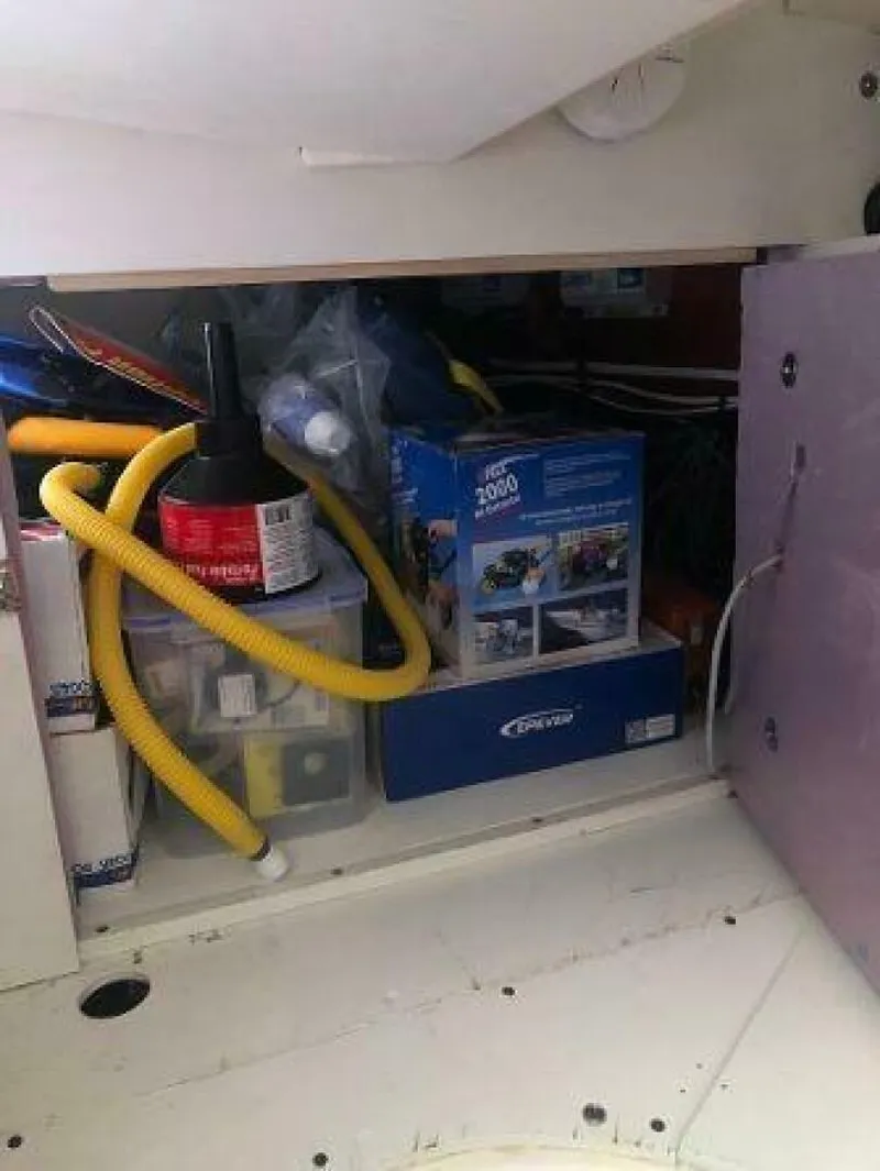 Slide: The Image of Tartan 33 1982 - 5727411