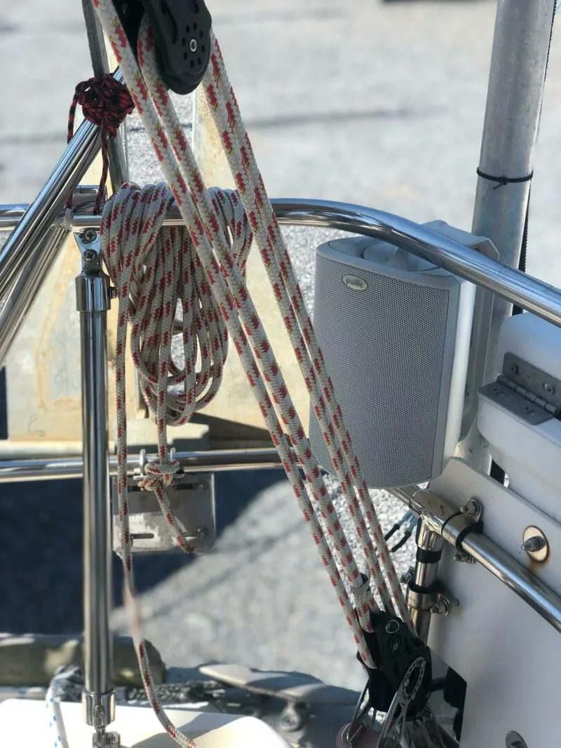 Slide: The Image of Tartan 33 1982 - 5727387