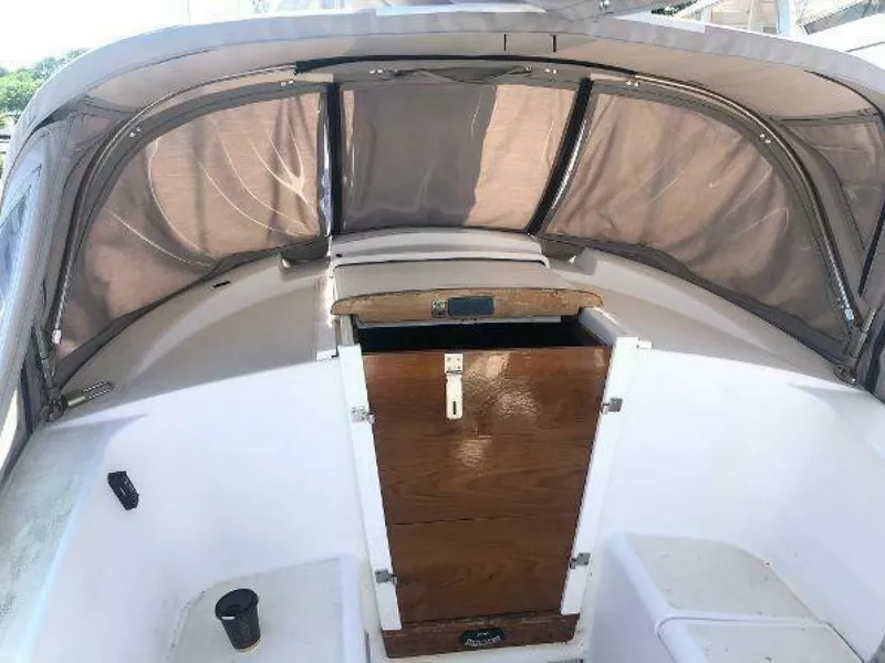 Slide: The Image of Tartan 33 1982 - 5727392