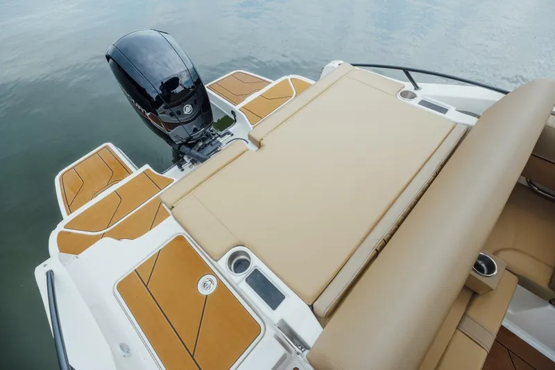 Slide: The Image of Bayliner D20 2026 - 5723863