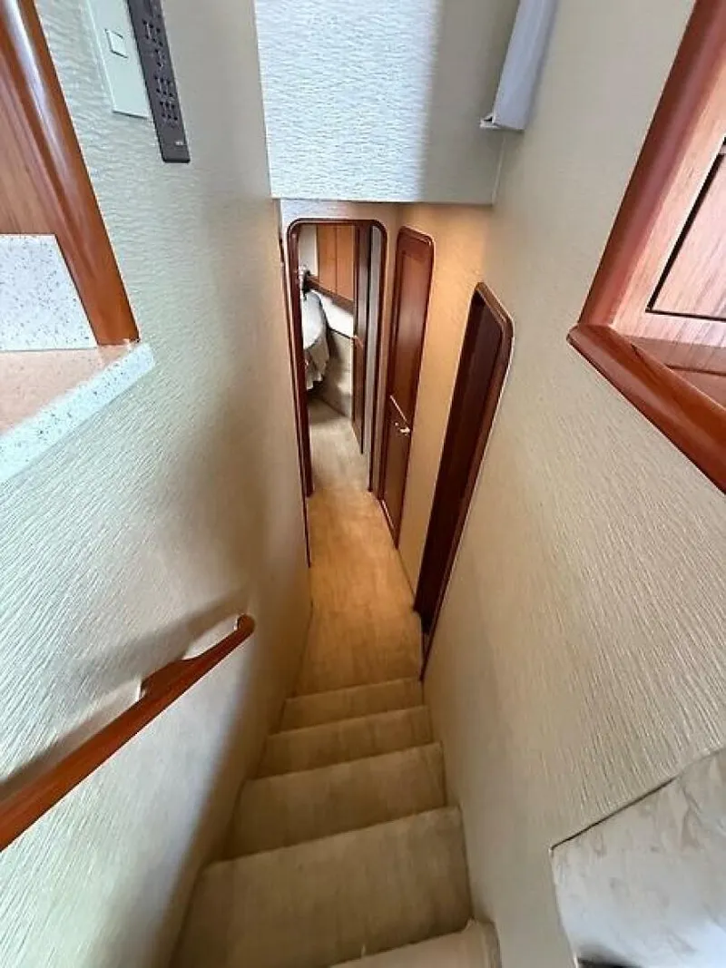 Slide: The Image of 0005424122 - 5723917