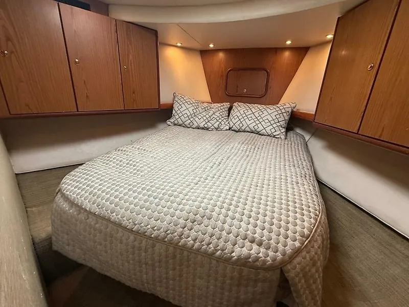 Slide: The Image of 0005424128 - 5723930