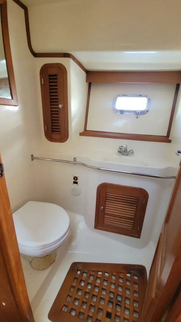 Slide: The Image of Heritage East 36 2001 - 5724240