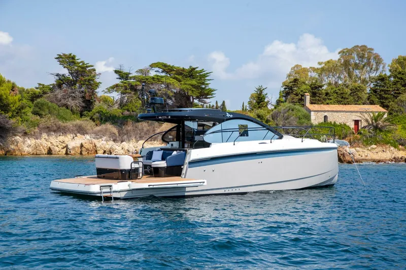 Slide: The Image of Beneteau GT 40 OB 2026 - 5784417