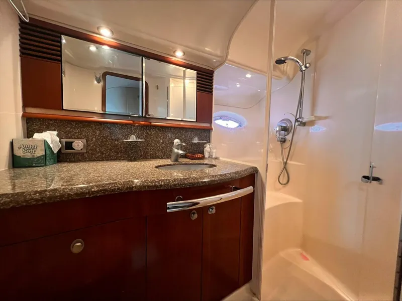 Slide: The Image of Sea Ray 500 Sundancer 2005 - 5873584