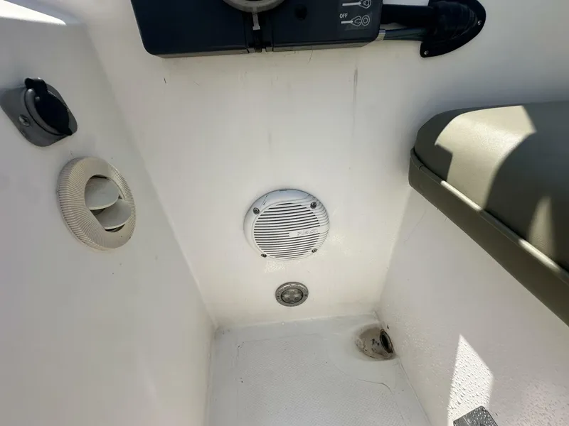 Slide: The Image of Custom Venetian Vision 2 2007 - 5724742