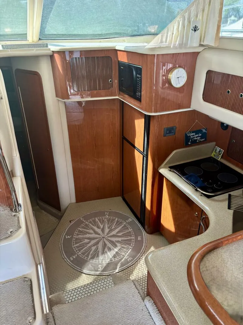 Slide: The Image of Sea Ray 400 Sedan Bridge 1999 - 5725012