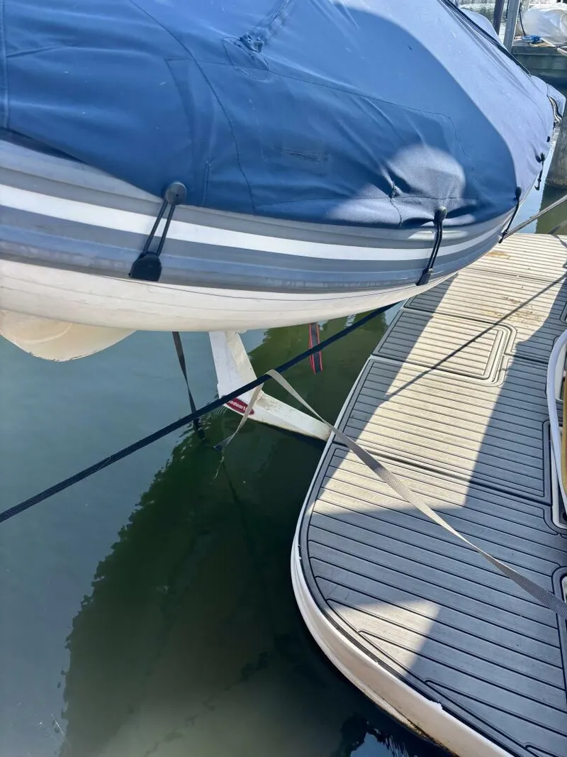 Slide: The Image of Sea Ray 400 Sedan Bridge 1999 - 5724976