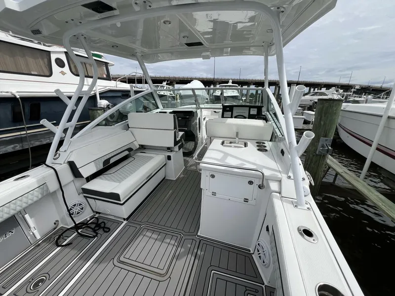 Slide: The Image of Blackfin 272 DC 2023 - 5725022