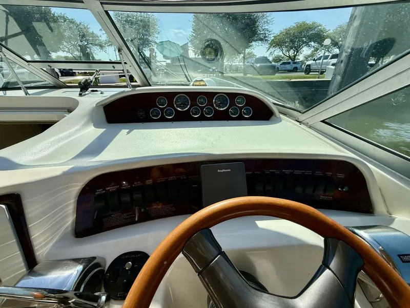 Slide: The Image of Sea Ray 330 Sundancer 1998 - 5725115