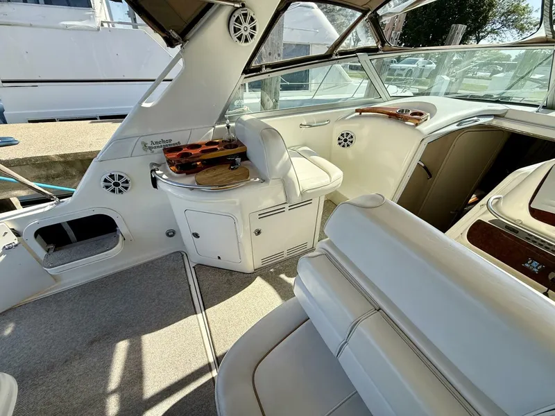 Slide: The Image of Sea Ray 330 Sundancer 1998 - 5725126