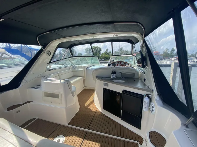 Slide: The Image of Rinker 342 Fiesta Vee 2003 - 5725164