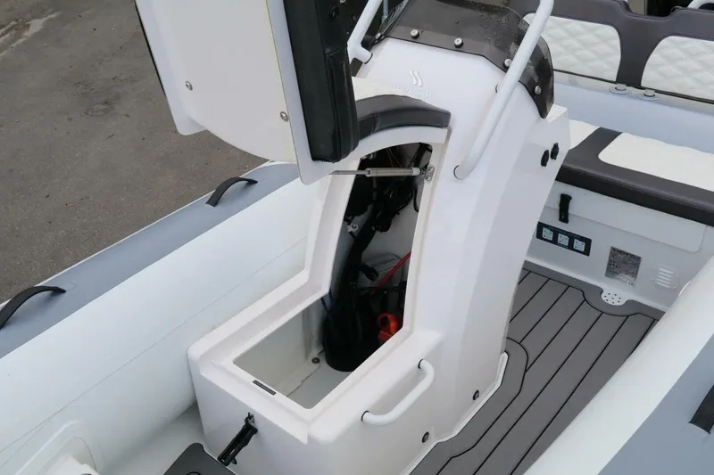 Slide: The Image of Highfield CL340 2023 - 5725495