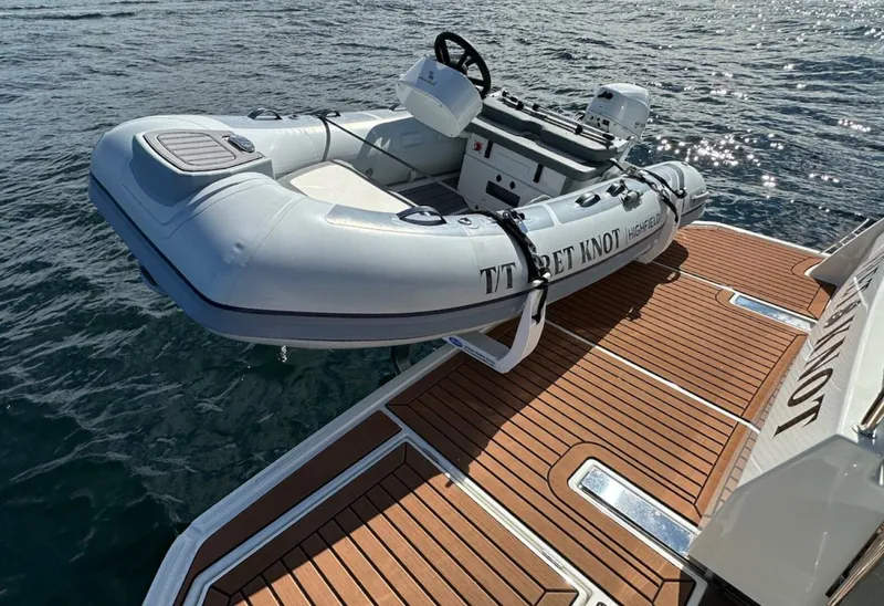 Slide: The Image of Beneteau Swift Trawler 41 Sedan 2024 - 5730272