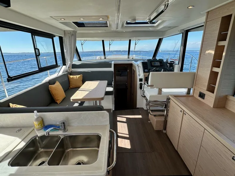 Slide: The Image of Beneteau Swift Trawler 41 Sedan 2024 - 5730301