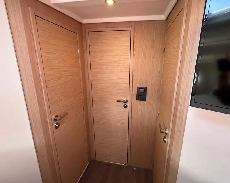 Slide: The Image of Beneteau Swift Trawler 41 Sedan 2024 - 5730322