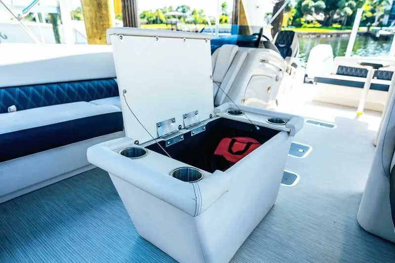 Slide: The Image of Deck Storage Compartment - 7681296