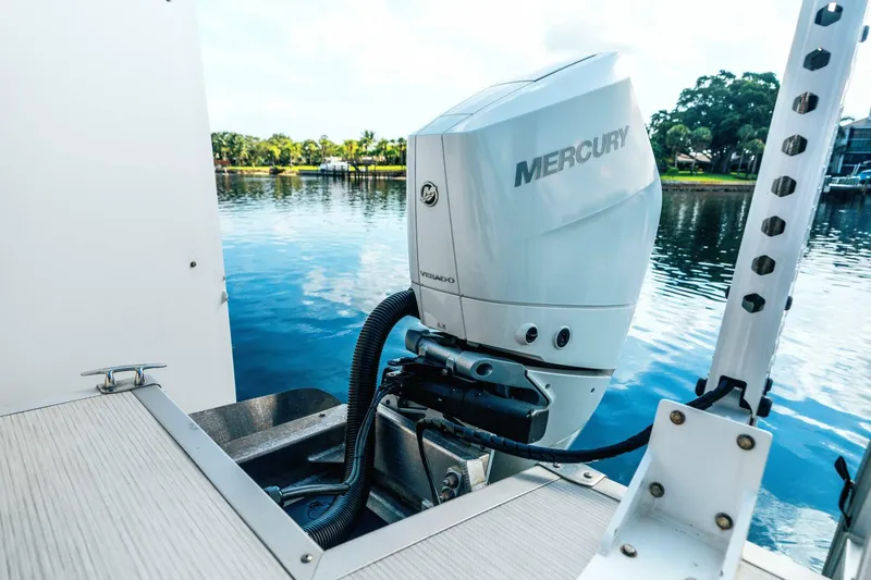 Slide: The Image of Mercury Engine - 5725555