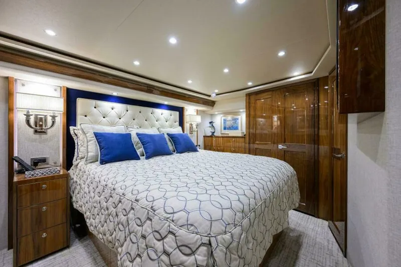 Slide: The Image of Viking 72 TAMI ANN - Master Stateroom 2021 Viking 72 Convertible TAMI ANN - 5725664