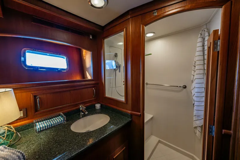 Slide: The Image of Grand Banks 59 Aleutian Raised Pilothouse 2007 - 5726019